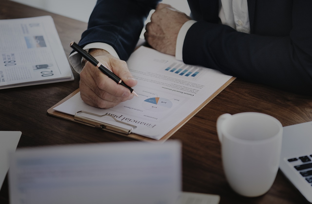 Sul Informação - PSD/Algarve recolhe contributos de empresas e sindicatos para «relançamento da economia»