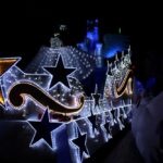 Sul Informação - Fotogaleria: “Night Parade” levou a Loulé dragões, golfinhos, gigantones e muita luz
