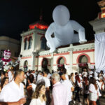 Sul Informação - Milhares participam na onda branca da noite de Loulé