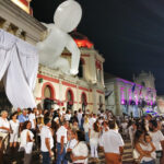 Sul Informação - Milhares participam na onda branca da noite de Loulé
