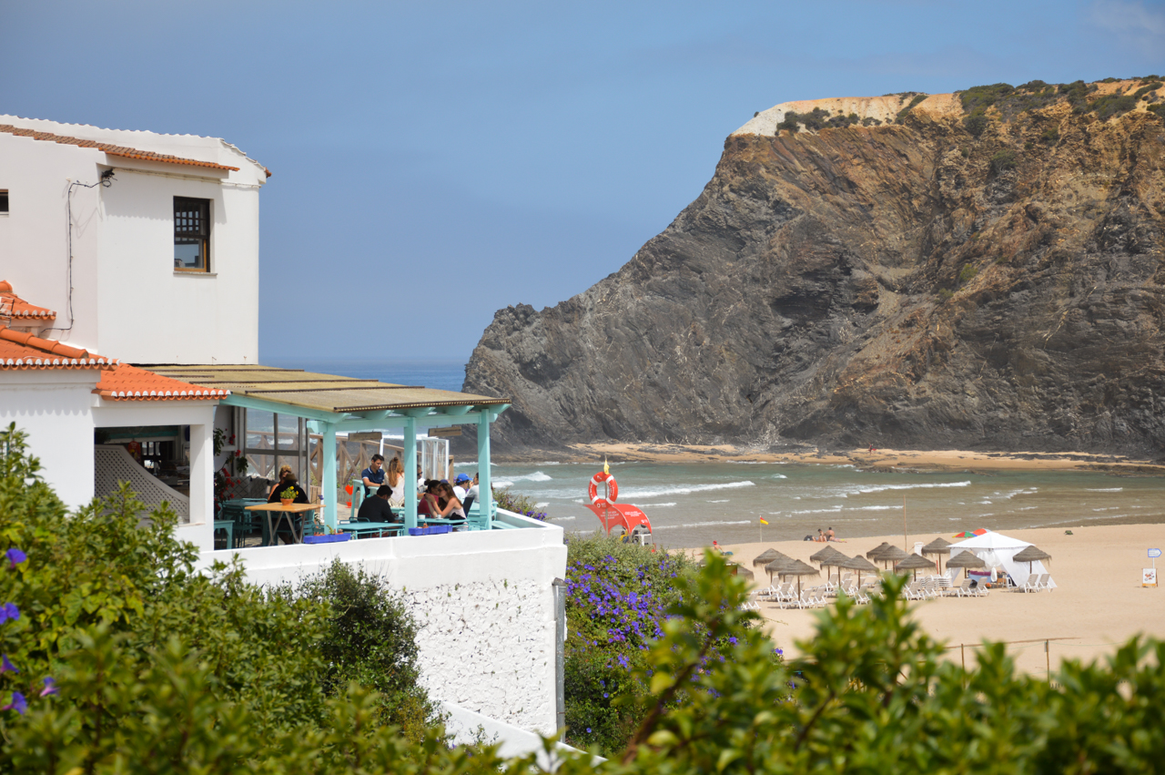 Sul Informação - “Festa da Praia da Maravilha” está de volta à praia de Odeceixe