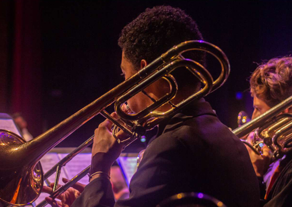 Sul Informação - Orquestra Ligeira de Lagos apresenta “Concerto para um Novo Amanhã”