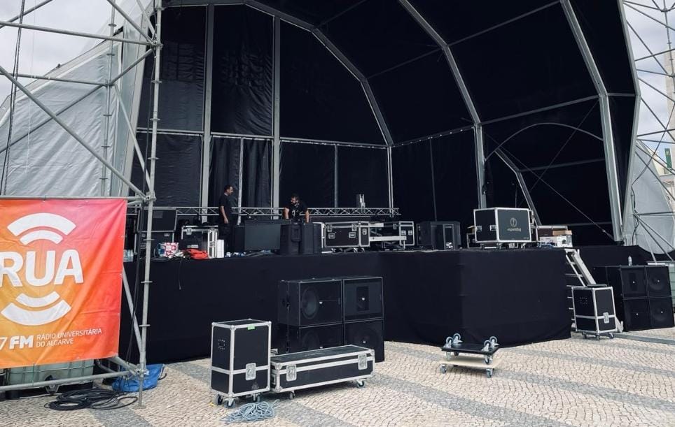 Sul Informação - Palco RUA começa hoje a dar música à baixa de Faro
