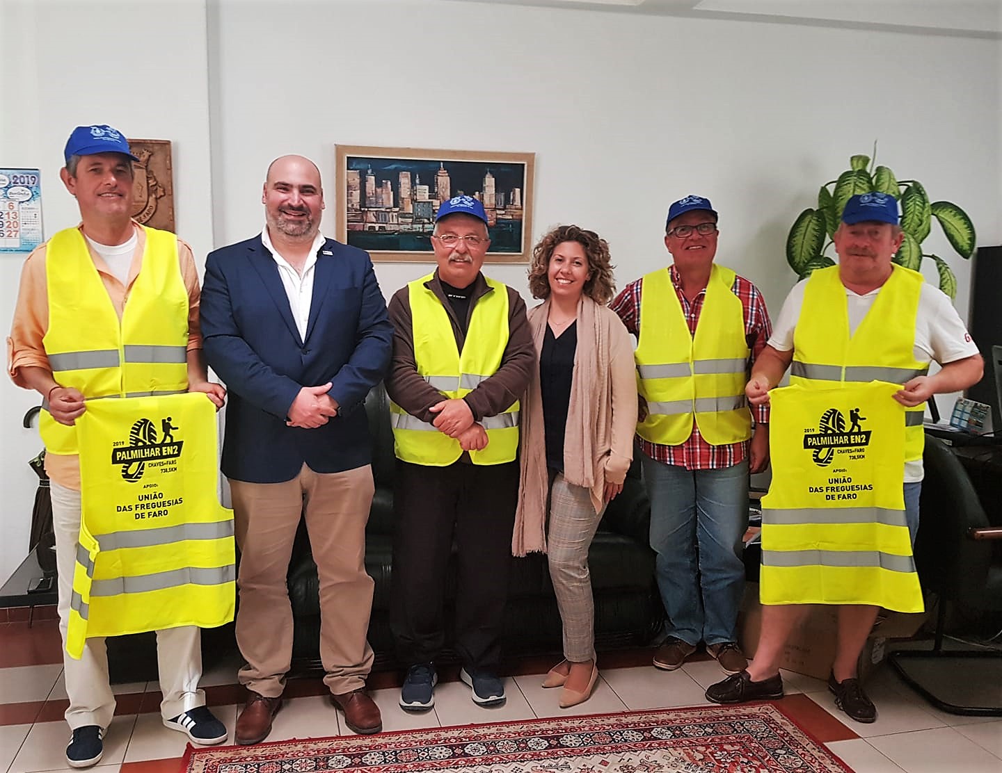 Sul Informação - Grupo de sexagenários vai caminhar entre Chaves e Faro pela EN2