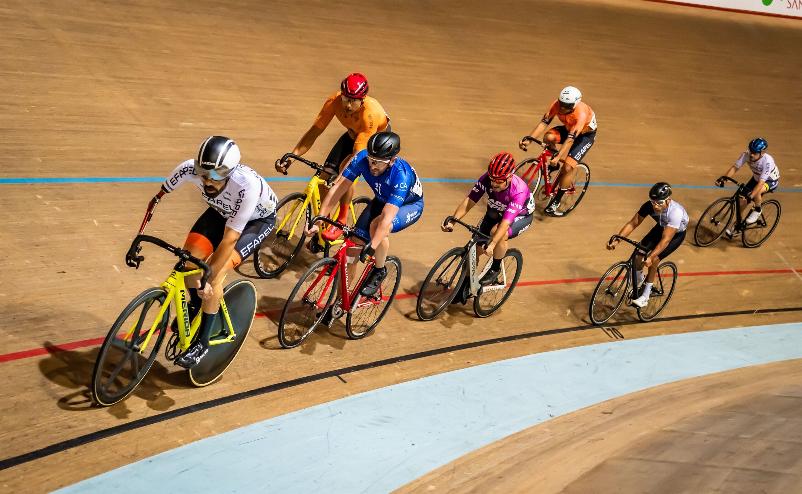 Sul Informação - Paraciclista algarvio David Costa vence a sua classe na Taça de Portugal de Pista