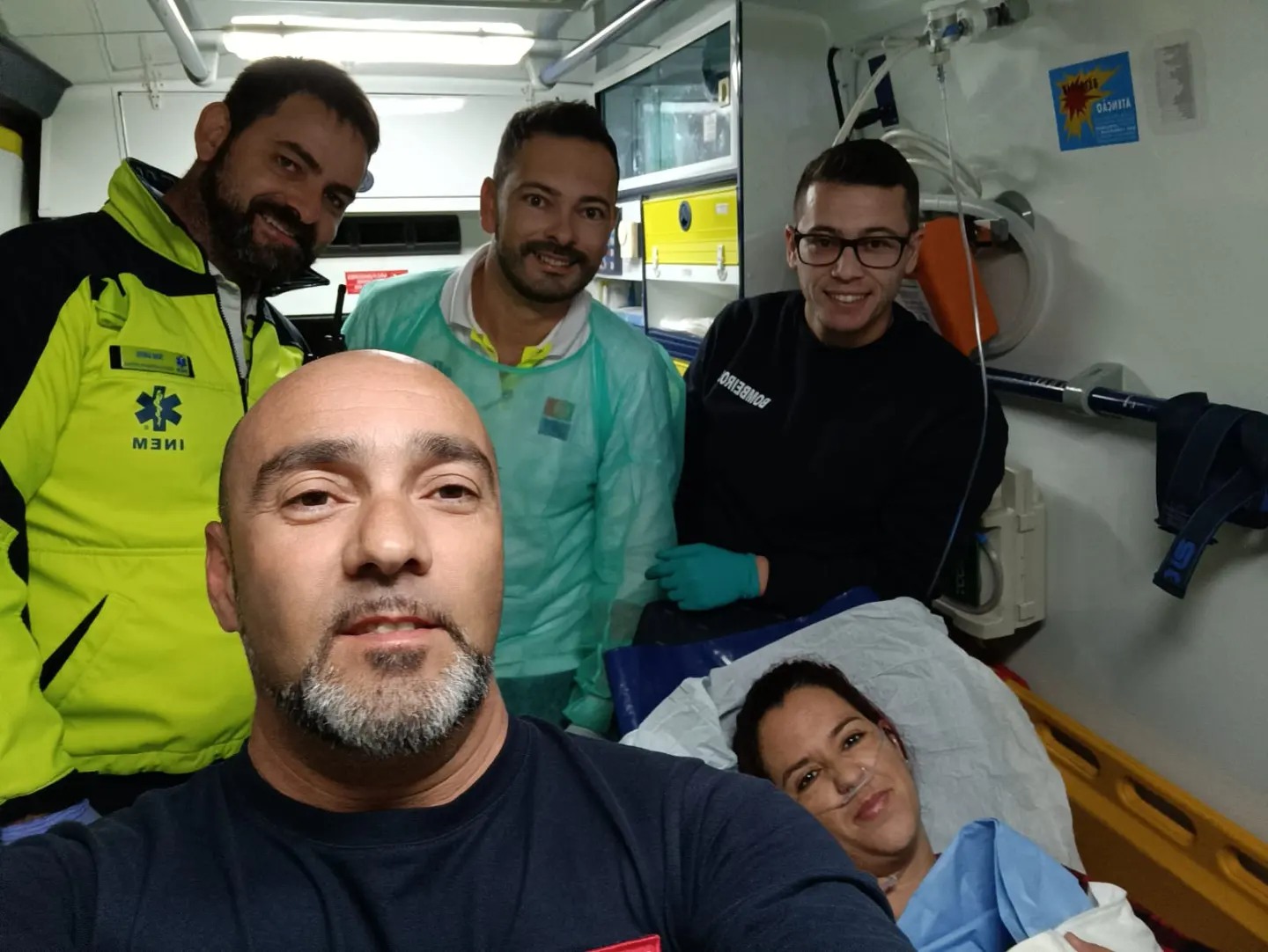 Sul Informação - Bebé nasce na ambulância entre Lagos e Portimão