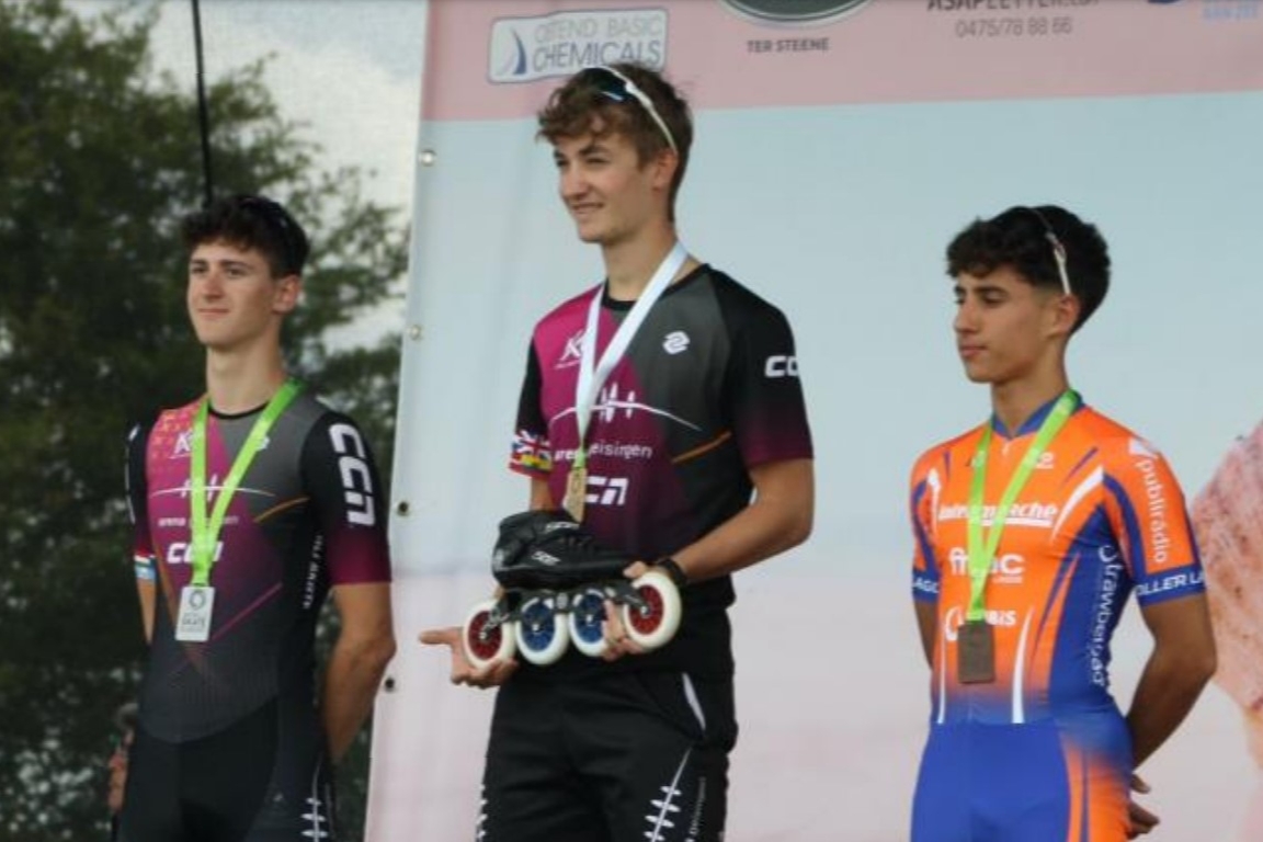 Sul Informação - Patinador júnior algarvio Miguel Monteiro alcança o bronze na Taça da Europa
