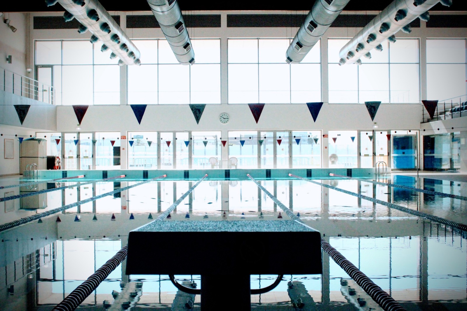 Sul Informação - Lagos em Forma comemora 15 anos com Dia Aberto na piscina e ginásio