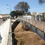 Sul Informação - Já abriu a nova ponte pedonal sobre a ribeira em Aljezur
