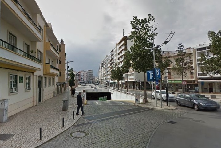 Sul Informação - Compras no comércio local dão hora grátis de estacionamento na Pontinha