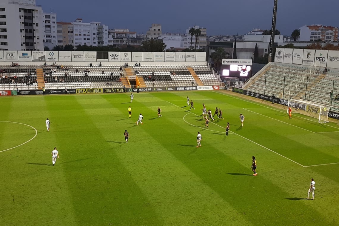 Sul Informação - Portimonense sofre perto do final e soma segunda derrota caseira seguida