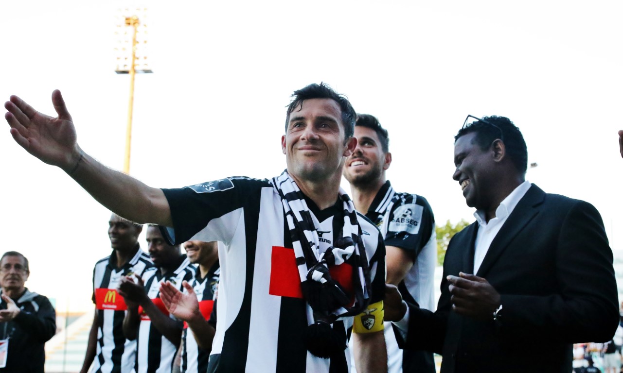 Sul Informação - Fotogaleria: Portimonense ganhou e Ricardo Pessoa foi levado em ombros na despedida