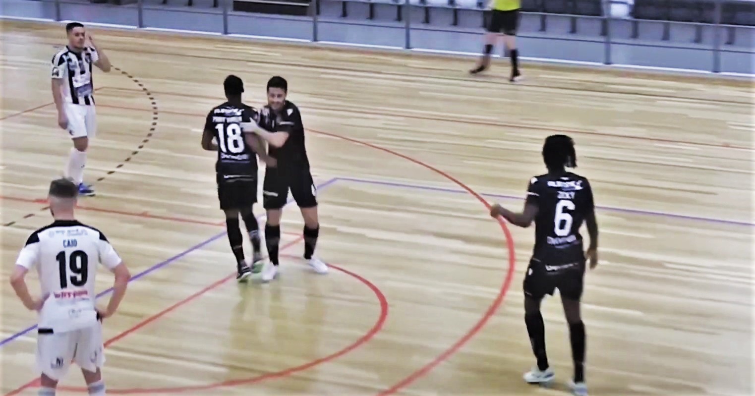 Sul Informação - Futsal: Portimonense começa play-off com derrota frente ao campeão europeu Sporting