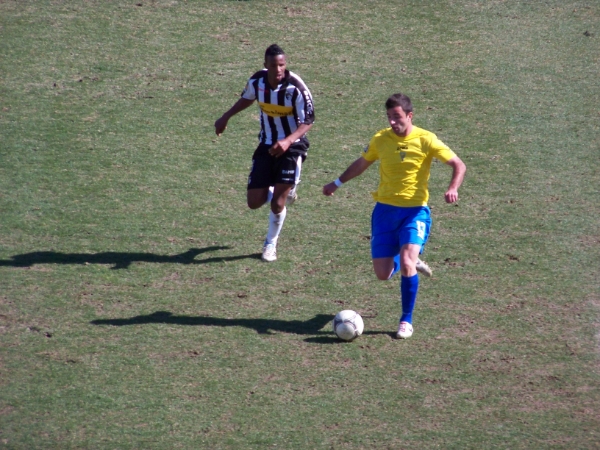 Sul Informação - Liga Orangina: Portimonense não conseguiu parar líder Estoril e continua sem vencer