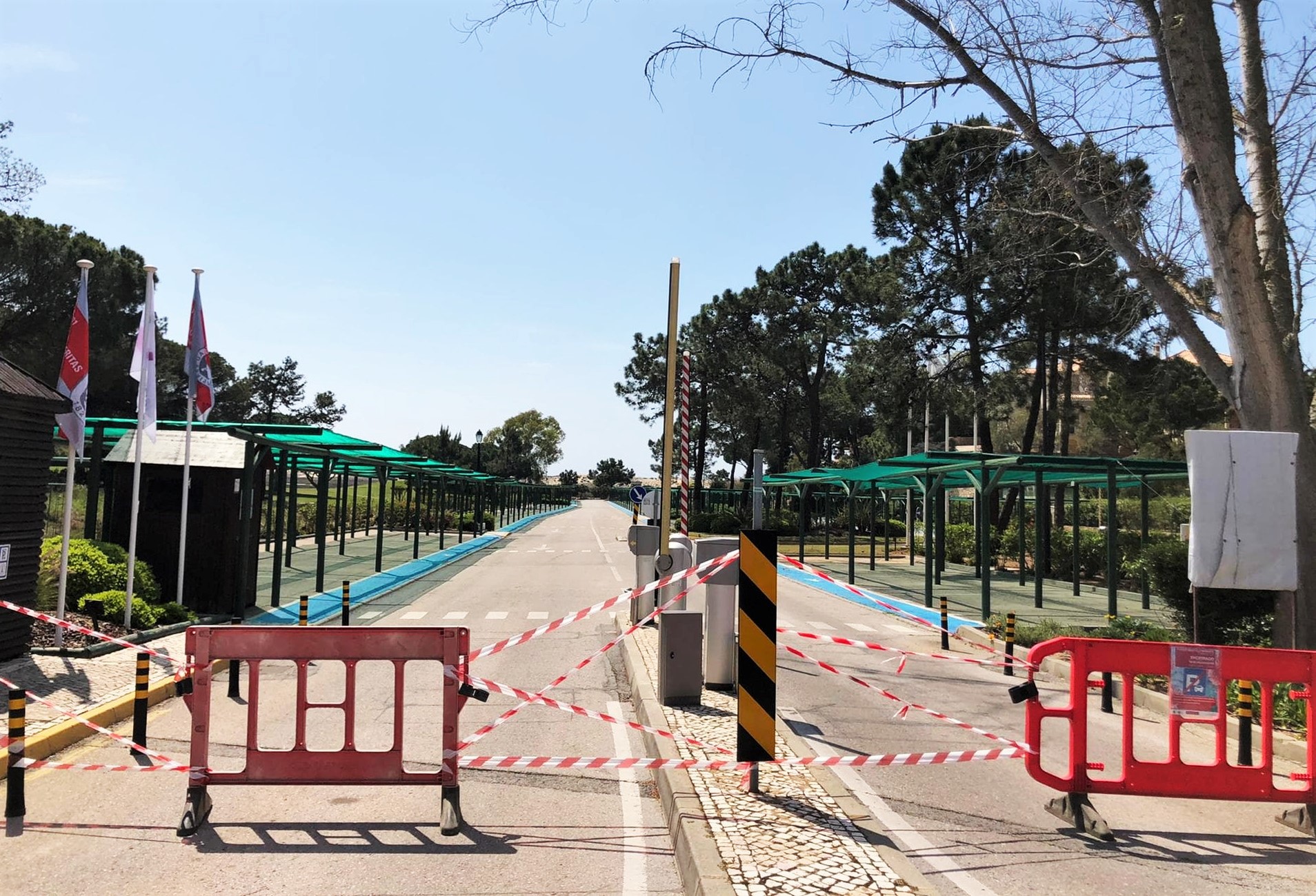 Sul Informação - Loulé condiciona acesso a praias e fecha parques de estacionamento junto ao litoral