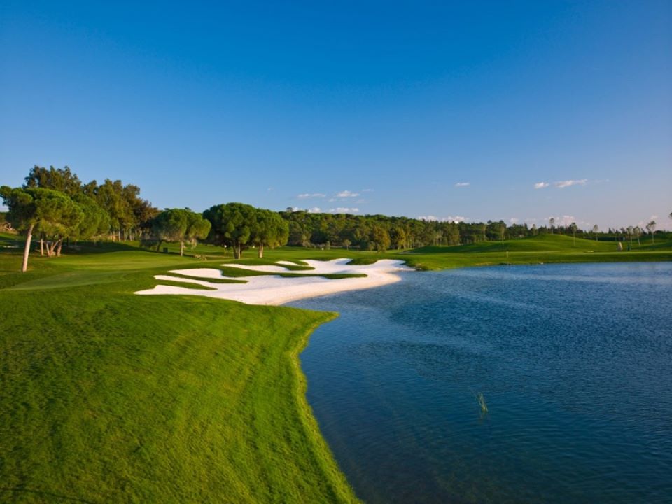 Sul Informação - Sindicato acusa Quinta do Lago de não proteger trabalhadores, resort nega