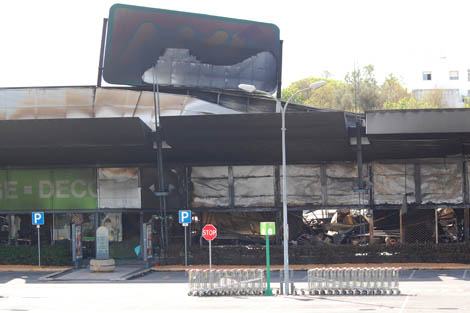 Sul Informação - Associações de Comerciantes querem que lojas do Retail Park reabram no centro de Portimão
