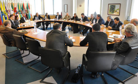 Sul Informação - Turismo do Algarve aproxima-se dos municípios para traçar nova estratégia