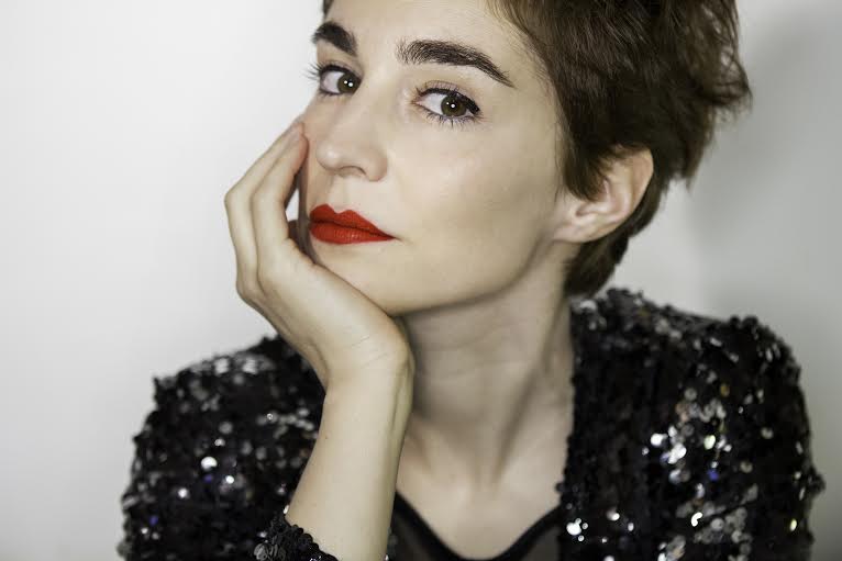 Sul Informação - Rita Redshoes em Silves para tertúlia e concerto