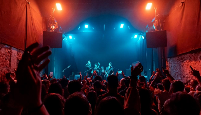 Sul Informação - Bizarra Locomotiva e Villain Outbreak vão estar em Faro para uma noite de rock