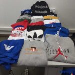 Sul Informação - Malas, sapatilhas e casacos contrafeitos apreendidos na Feira de São Martinho
