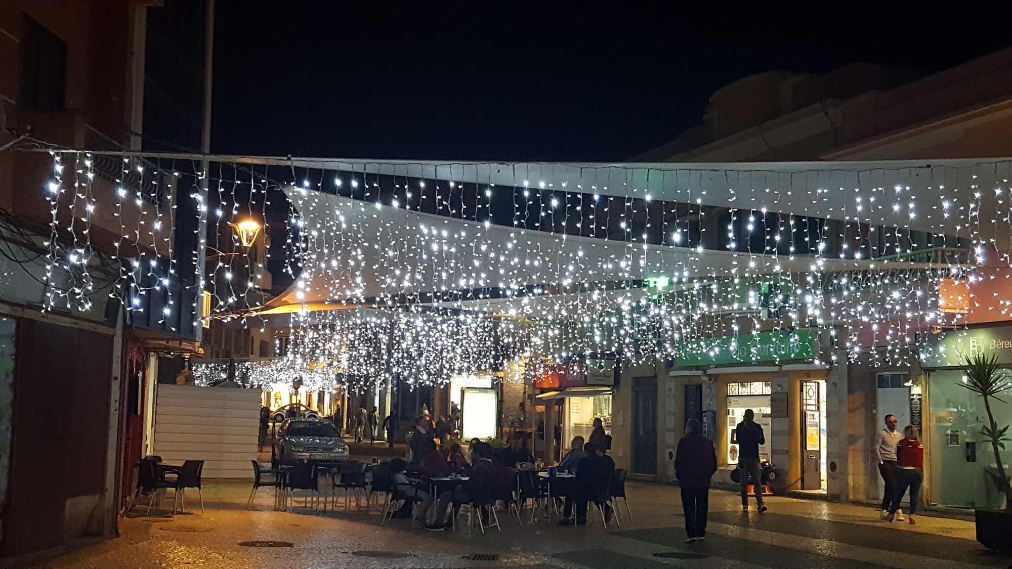 Sul Informação - 400 mil lâmpadas led iluminam o Natal em Portimão