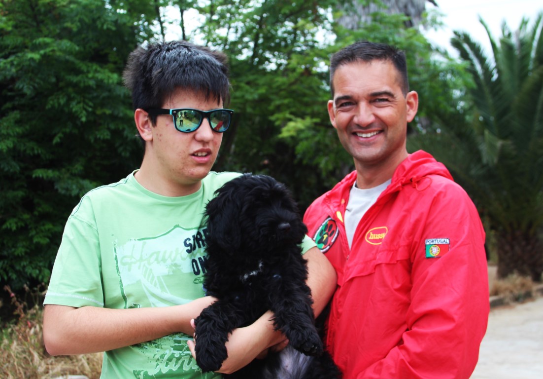 Sul Informação - Jovem autista de Lagoa já tem um amigo de quatro patas