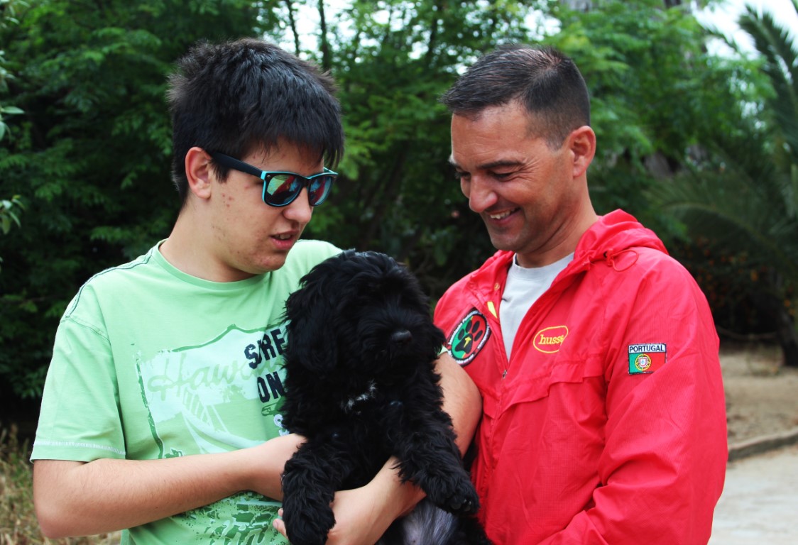 Sul Informação - Jovem autista de Lagoa já tem um amigo de quatro patas