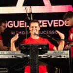 Sul Informação - Miguel Azevedo animou “País das Maravilhas” que hoje é dedicado ao pop/rock