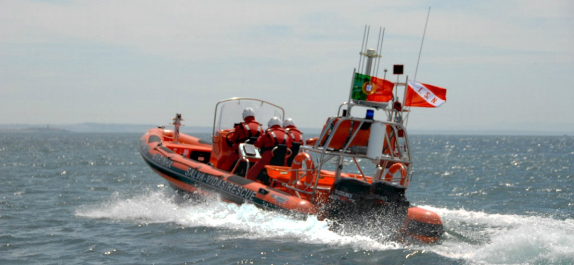 Sul Informação - Salva-vidas de Sagres auxiliou veleiro belga com avaria no motor ao largo de Sagres