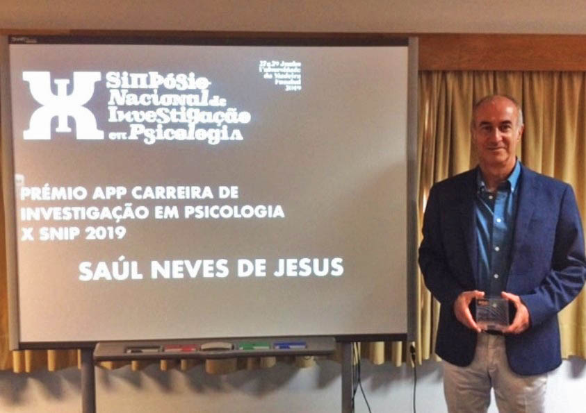 Sul Informação - Saúl Neves de Jesus vence “Prémio APP Carreira de Investigação em Psicologia”