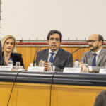 Sul Informação - Secretário de Estado do Turismo lembrou importância da UAlg no regresso a casa