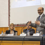 Sul Informação - Secretário de Estado do Turismo lembrou importância da UAlg no regresso a casa
