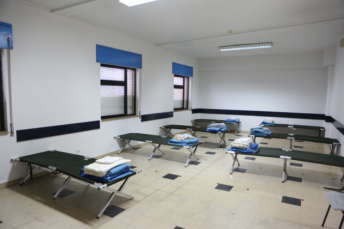 Sul Informação - Antigo Centro de Saúde de Portimão vai alojar 10 sem-abrigo durante vaga de frio