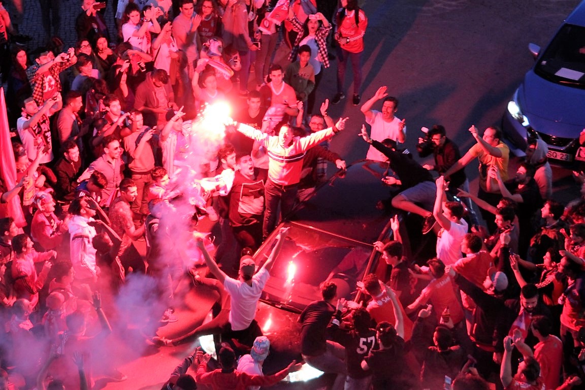 Sul Informação - Fotogaleria: Algarve saiu à rua para festejar tetra do Benfica
