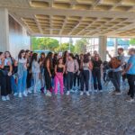 Sul Informação - Caloiros da UAlg foram “Partilhar Sorrisos” à porta da Santa Casa da Misericórdia de Faro