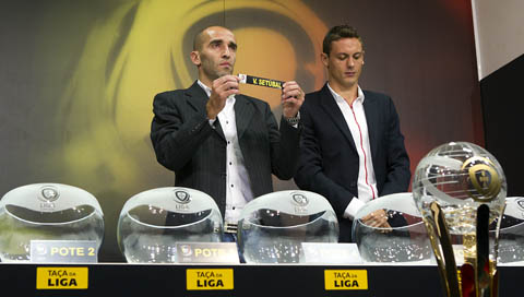 Sul Informação - Benfica começa a defender Taça da Liga frente ao Olhanense
