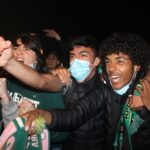 Sul Informação - «Uma sensação inacreditável»: centenas de adeptos do Sporting festejaram título em Faro