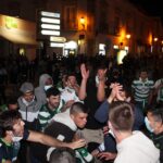 Sul Informação - «Uma sensação inacreditável»: centenas de adeptos do Sporting festejaram título em Faro