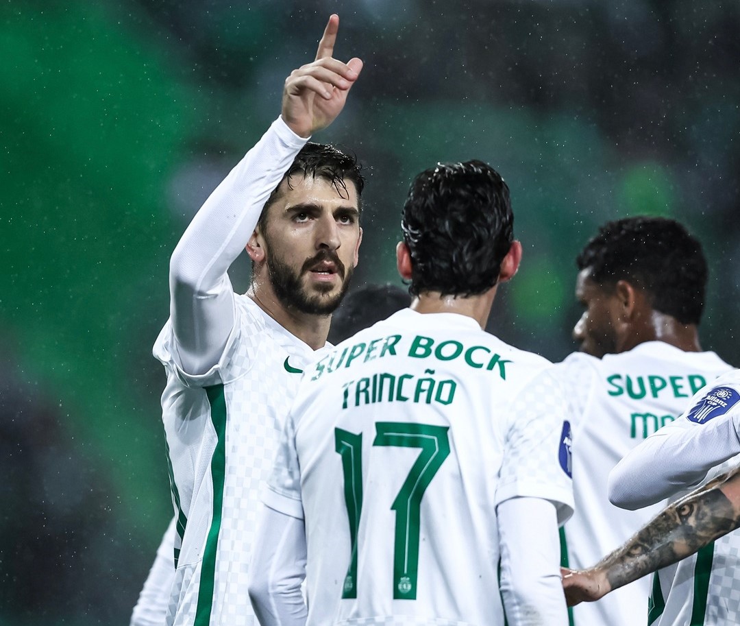 Sul Informação - Farense sem ideias goleado em Alvalade