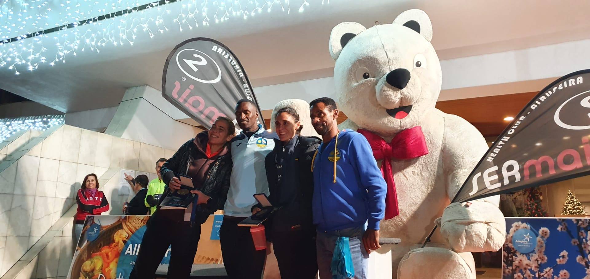 Sul Informação - Albufeira acolhe corrida e caminhada de São Silvestre onde não falta o Pai Natal e bolo-rei