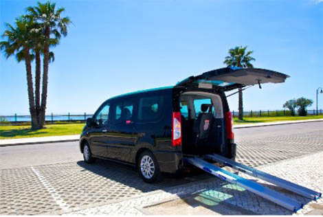 Sul Informação - Faro tem os primeiros táxis do Algarve para pessoas com mobilidade reduzida