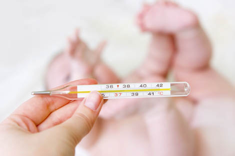 Sul Informação - Investigadores desenvolvem pulseira que deteta febre nos bebés