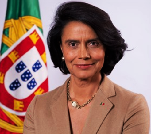 Sul Informação - Teresa Morais vai à apresentação da candidatura de Elsa Cordeiro a Tavira