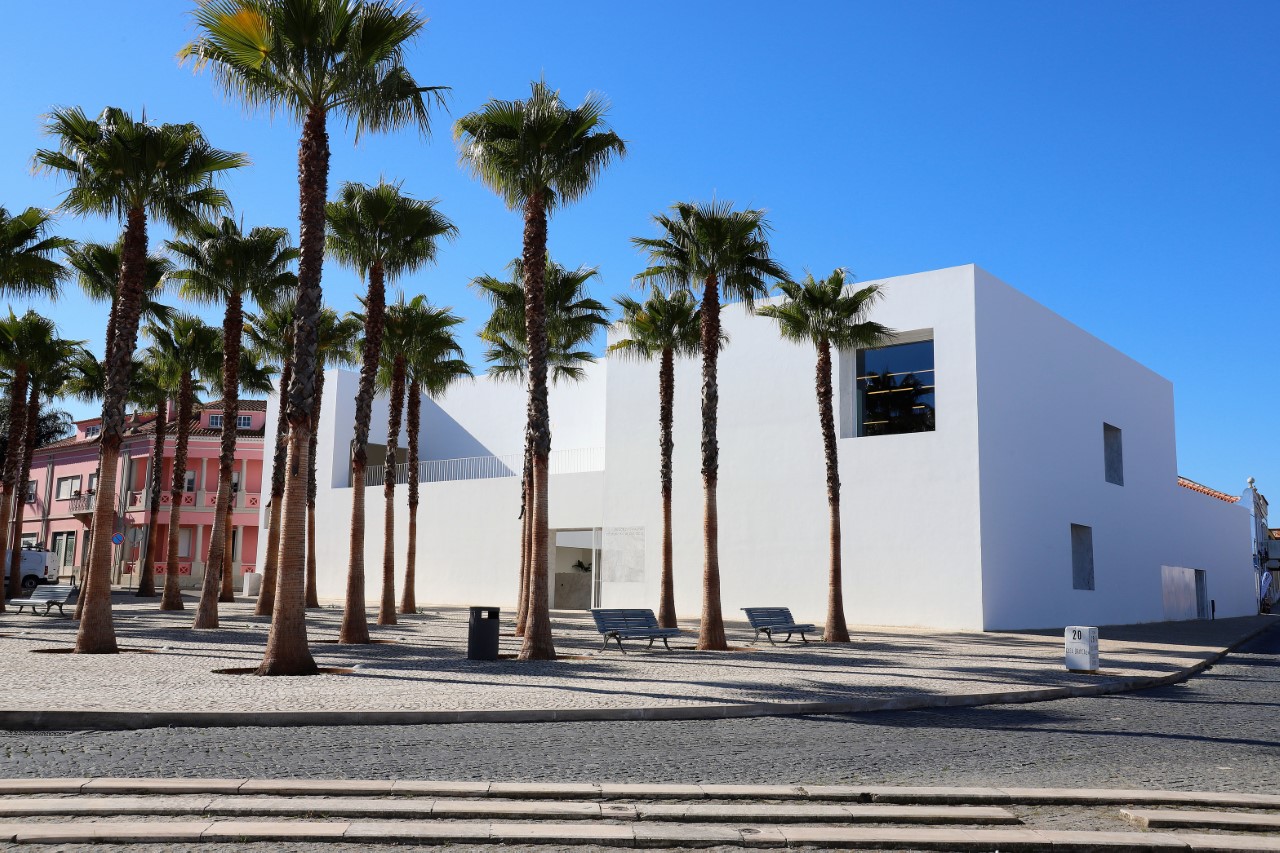 Sul Informação - Biblioteca e Arquivo de Grândola distinguidos no Prémio Nacional do Imobiliário