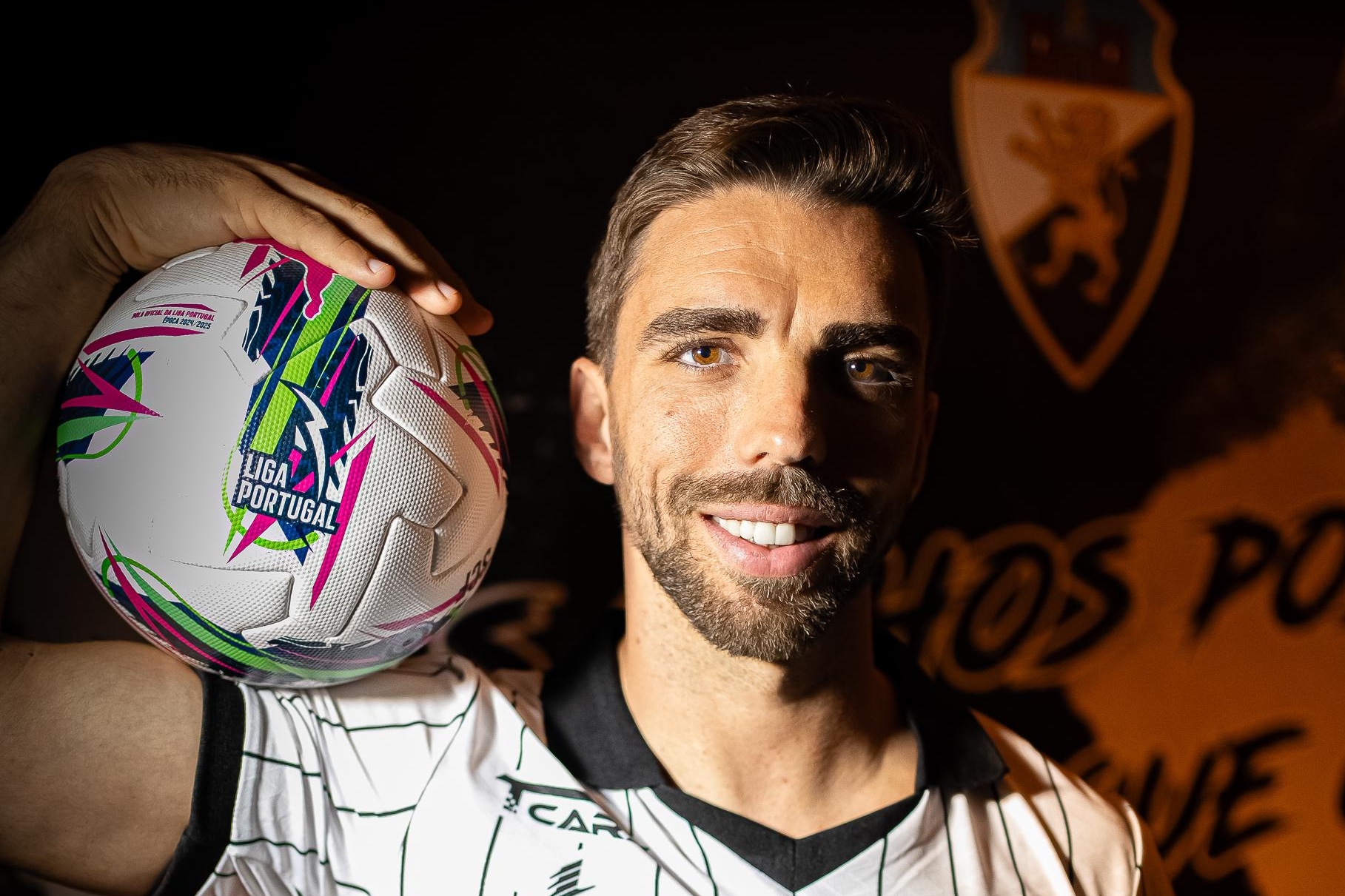 Sul Informação - Avançado Tomané é o nono reforço do Farense para a nova temporada
