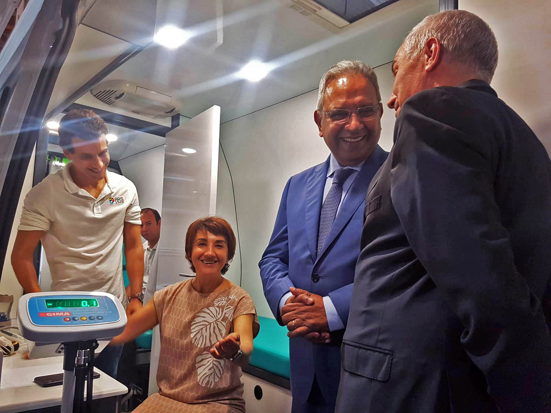Sul Informação - Até ministros e secretários de Estado visitaram Unidade de Saúde Móvel do Algarve