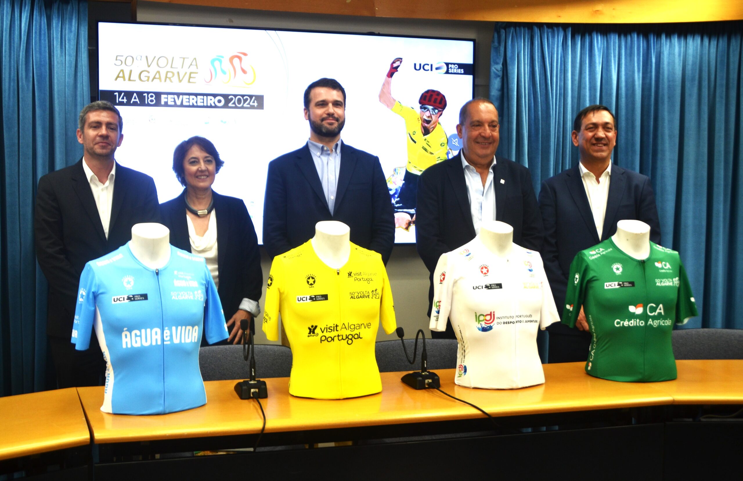 Sul Informação - Bodas de ouro celebram-se com «melhor pelotão de sempre» na Volta ao Algarve
