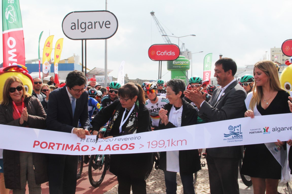 Sul Informação - No meio das bicicletas da Volta, também houve uma Mota