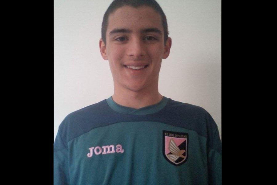 Sul Informação - Jovem futebolista monchiquense inicia hoje aventura no futebol italiano